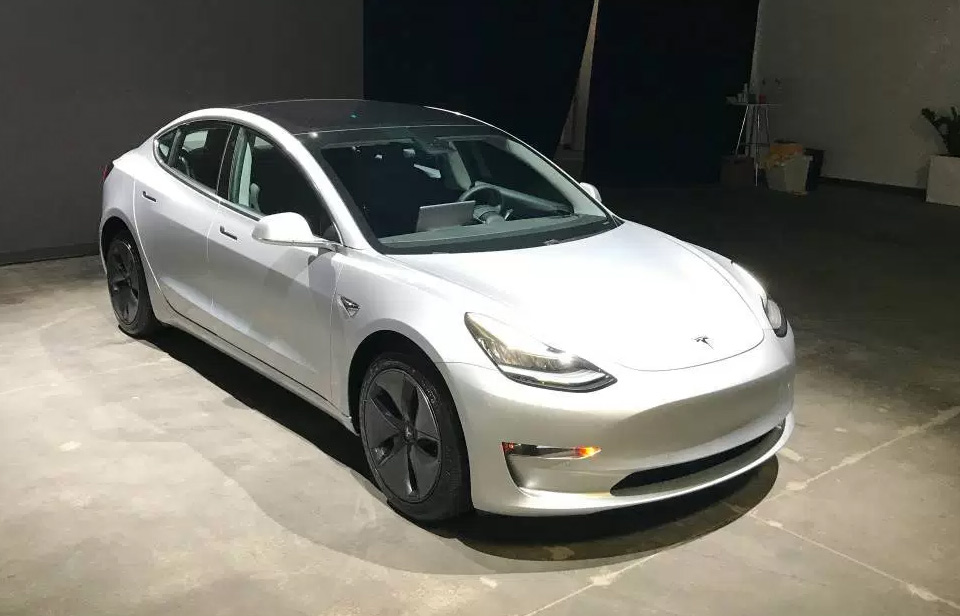 Tweedehands Tesla Model 3 - Teslafacts