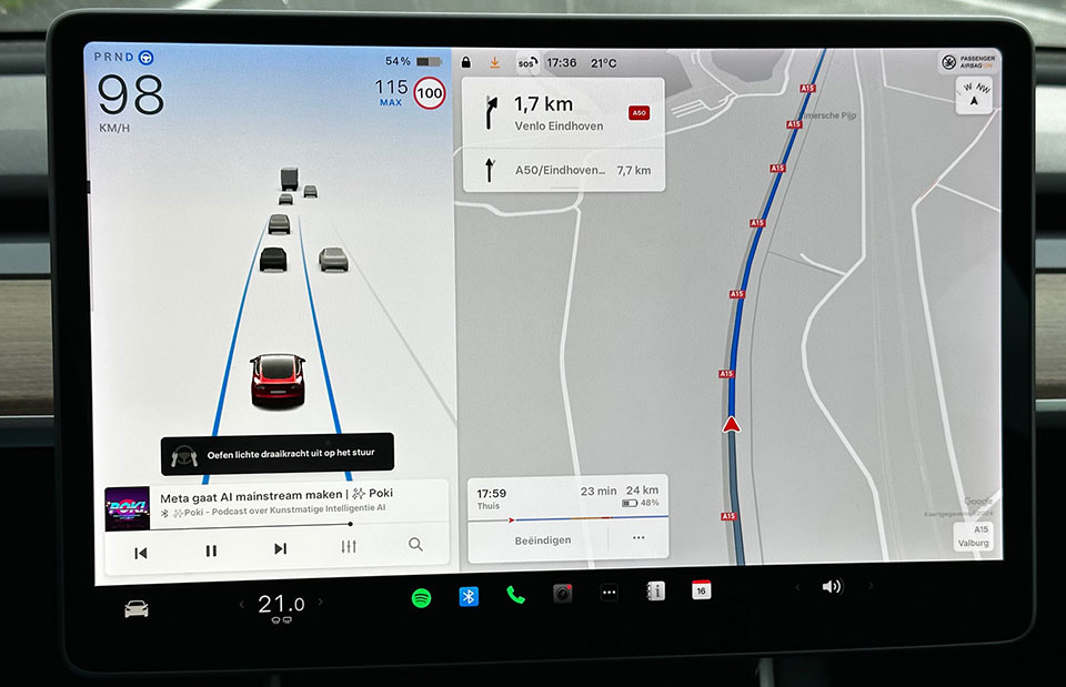 Tesla interface mei 2024