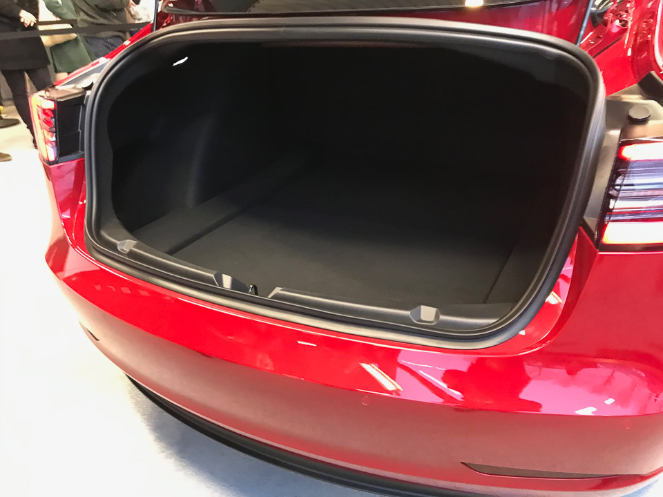 Tesla Model 3 kofferbak
