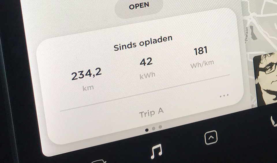 Tesla Model 3 vebruikskaartje